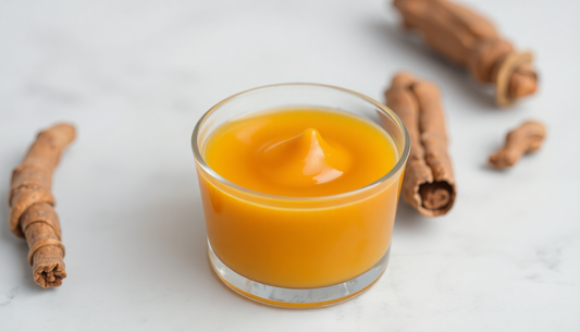 Erreurs courantes d'application du curcuma sur peau noire et sensible : corriger gels, masques et sérums pour éviter taches, acné et rougeurs